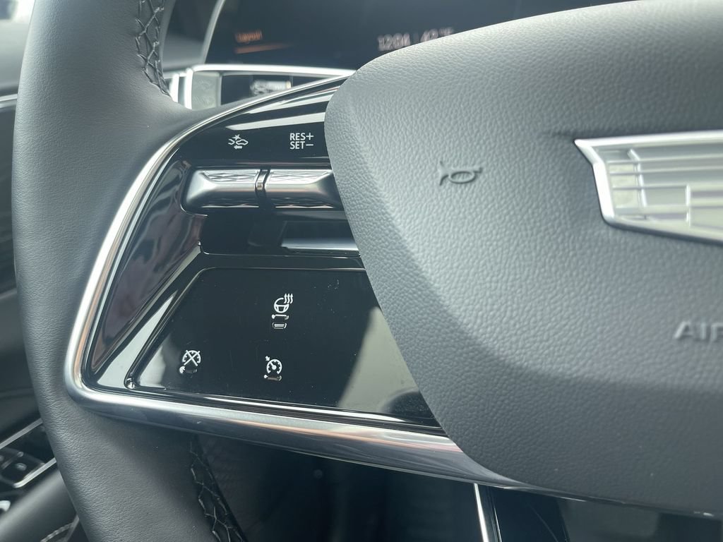 Certified 2024 Cadillac Lyriq Premium Luxury AWD/4WD image 20
