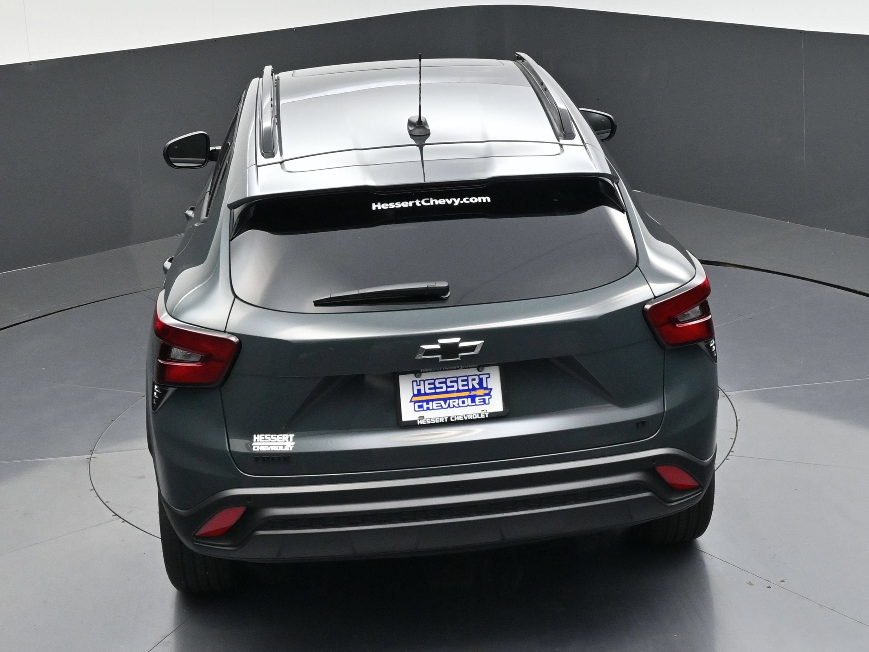 New 2026 Chevrolet Trax LT w/ Sunroof Package FWD image 50