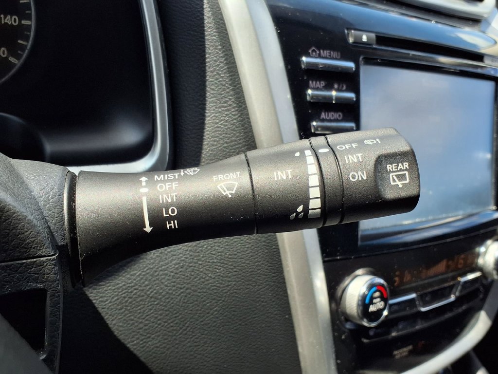 Used 2015 Nissan Murano SL w/ SL Technology Package FWD image 19