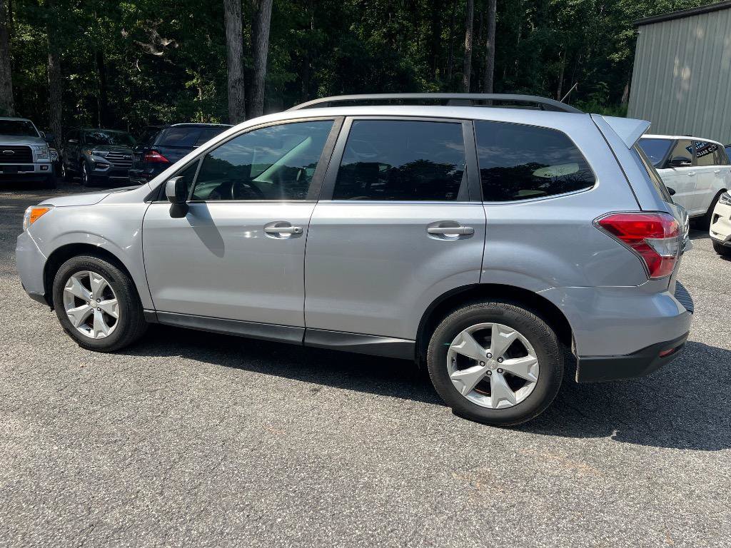 Used 2015 Subaru Forester 2.5i Limited AWD/4WD image 15