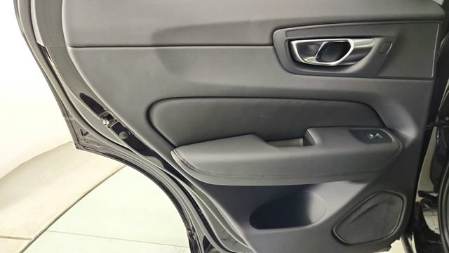 New 2026 Volvo XC60 B5 Plus w/ Protection Package AWD/4WD image 27