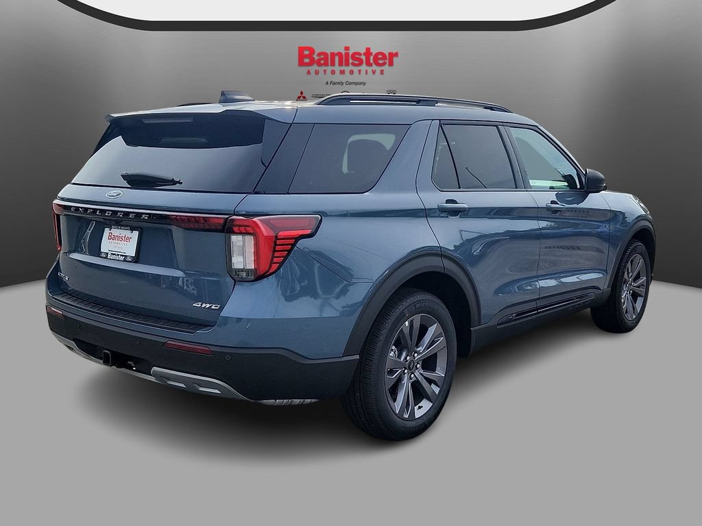 New 2026 Ford Explorer Active w/ Active Comfort Package AWD/4WD image 3
