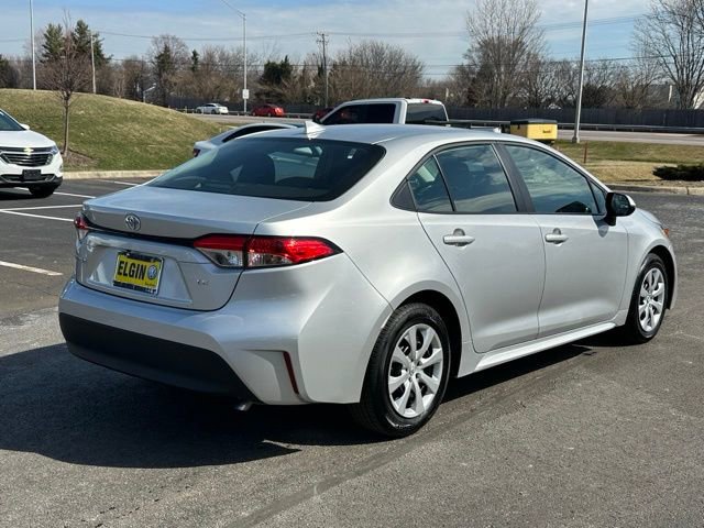 Used 2025 Toyota Corolla LE image 6