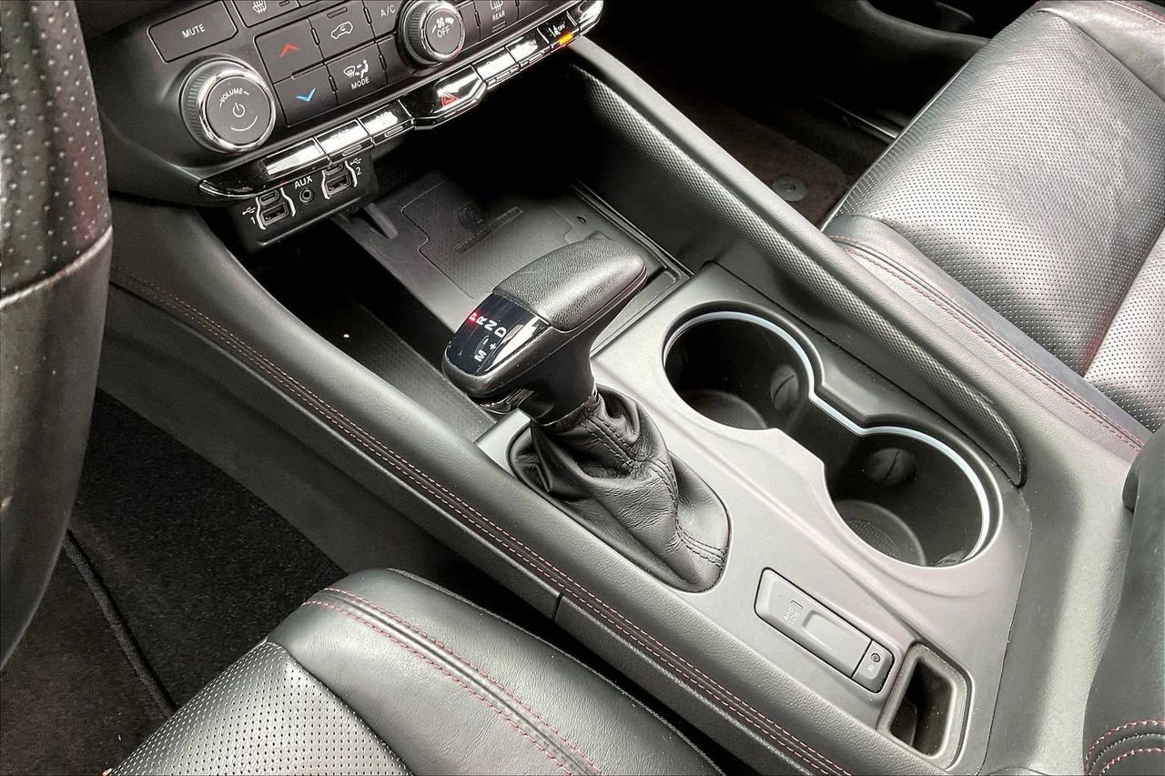 Certified 2022 Dodge Durango R/T AWD/4WD image 34