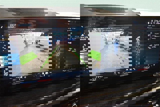 New 2026 BMW X5 xDrive50e w/ M Sport Package image 28