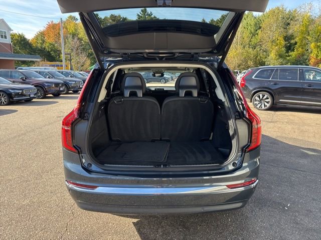 Certified 2025 Volvo XC90 B5 Plus image 22