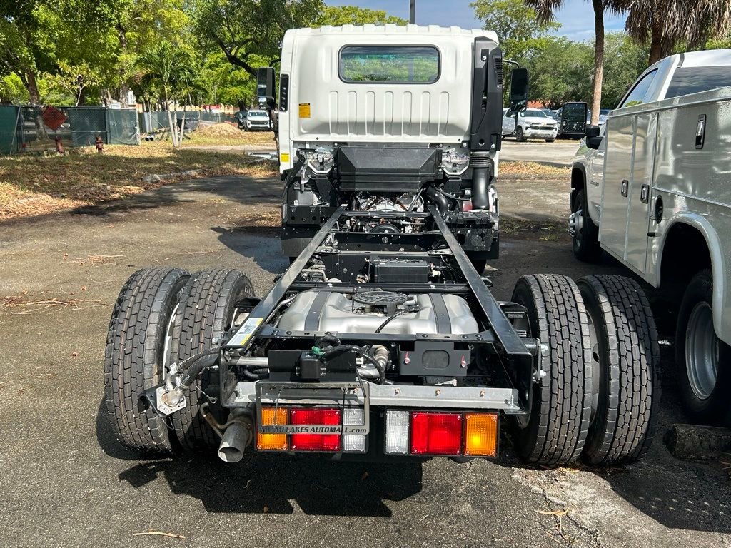 New 2025 Chevrolet Low Cab Forward 5500HG image 17