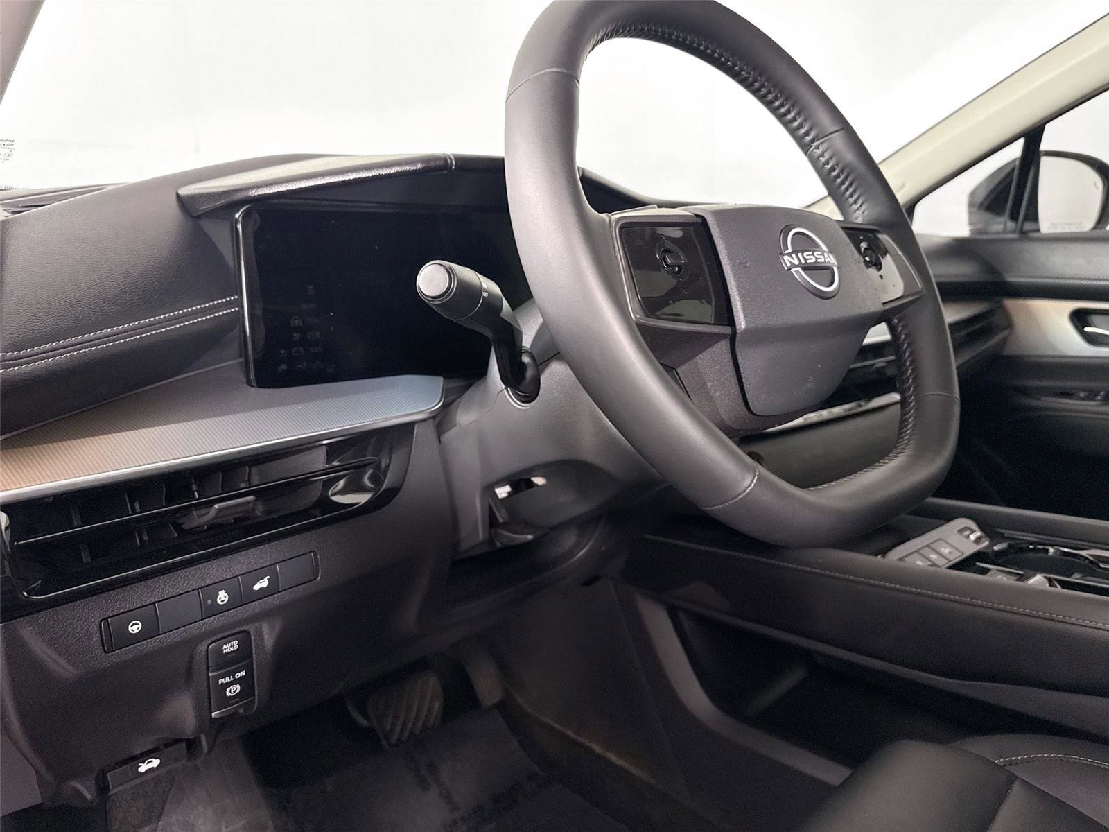 Used 2025 Nissan Murano SL AWD/4WD image 4