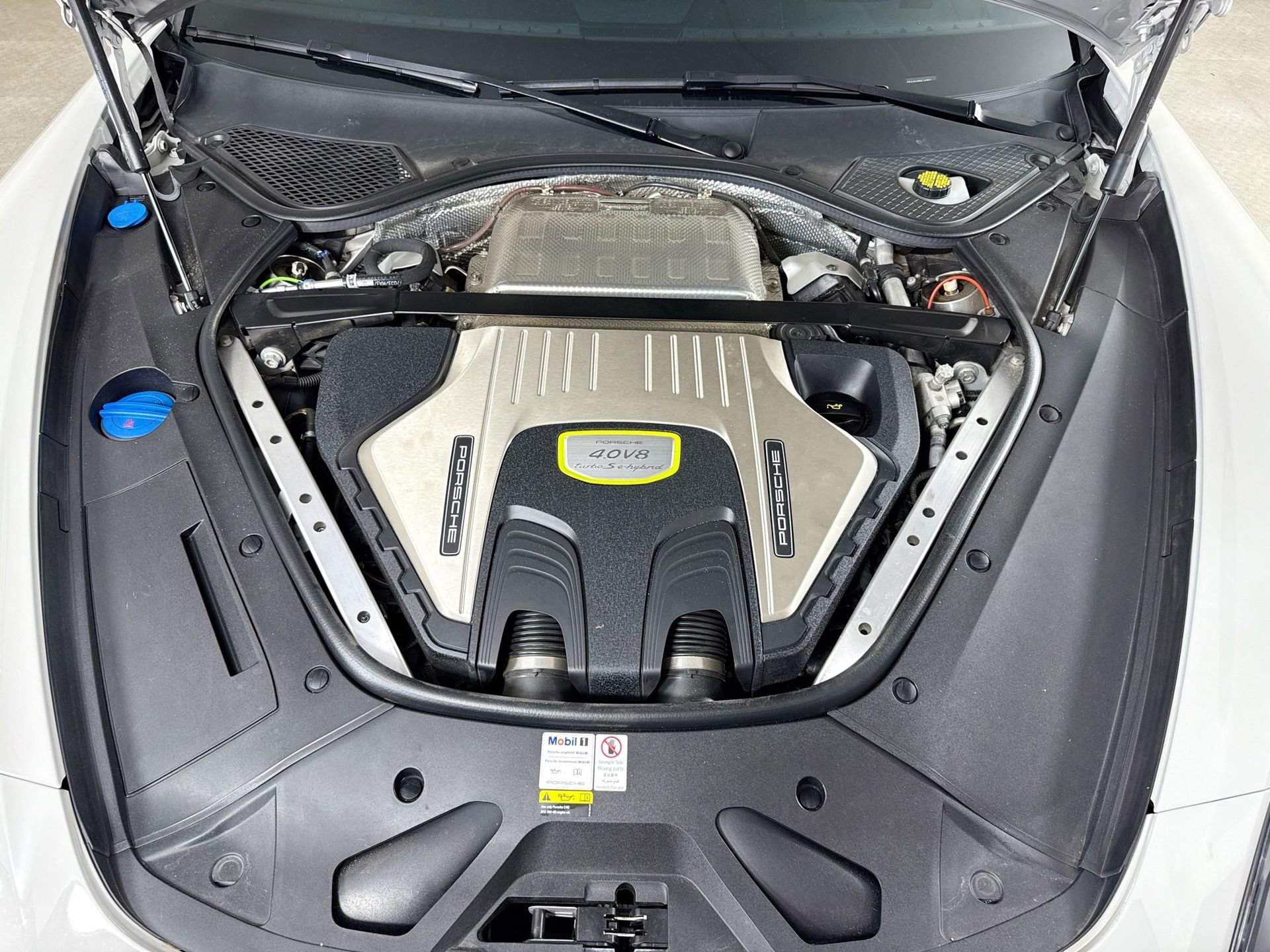Used 2022 Porsche Panamera Turbo S AWD/4WD image 21