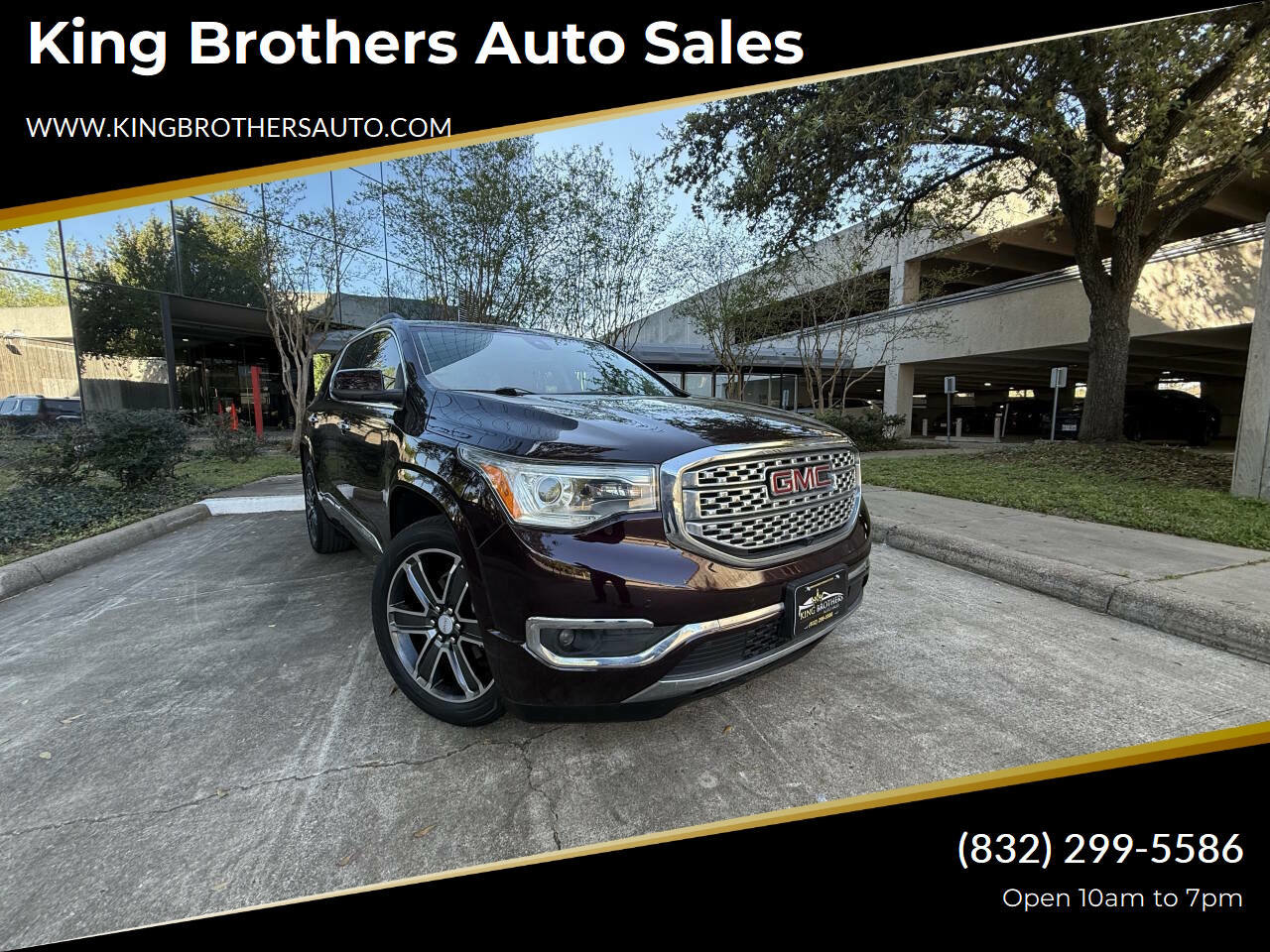 Used 2017 GMC Acadia Denali w/ Technology Package