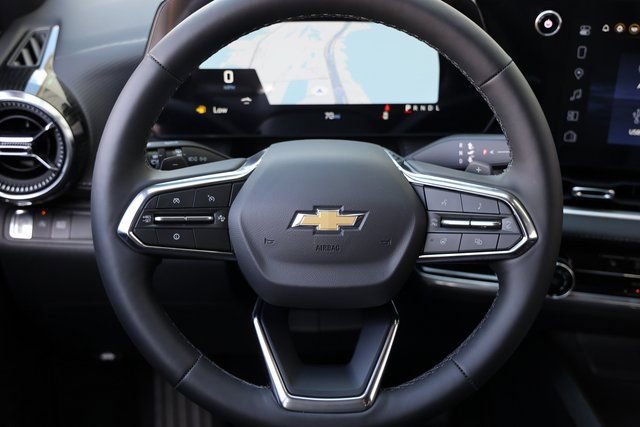 New 2026 Chevrolet Equinox LT FWD image 13