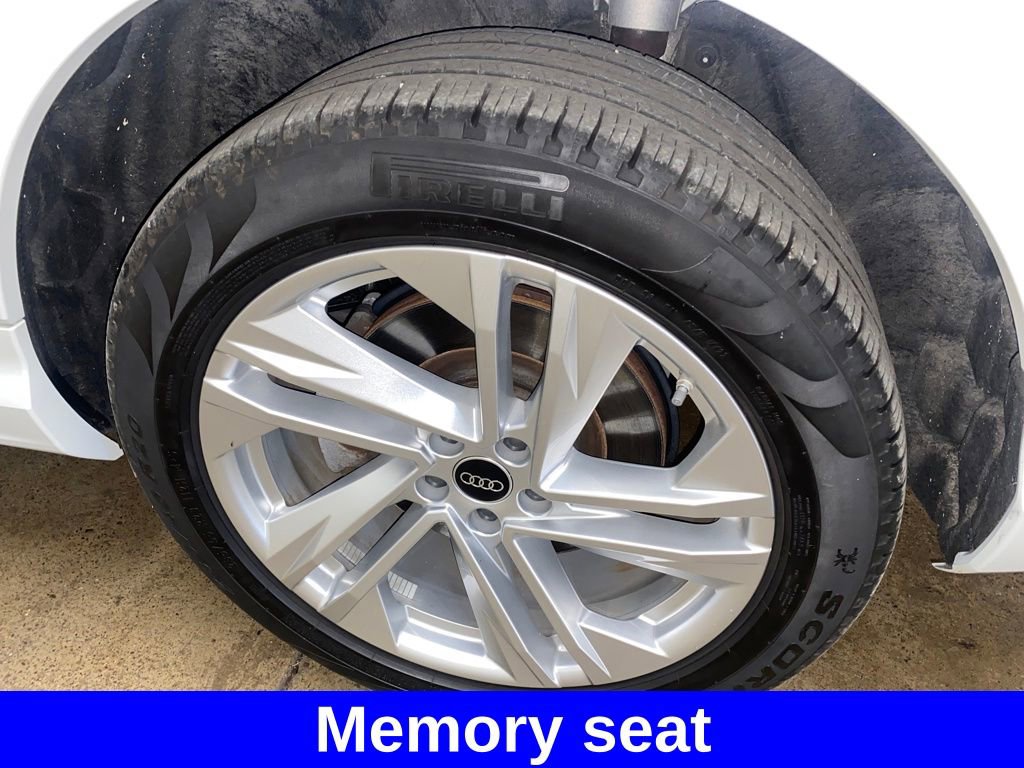 Used 2023 Audi Q7 3.0T Premium Plus image 21