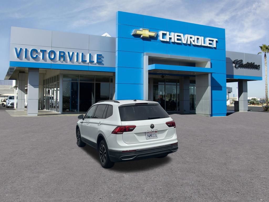 Used 2023 Volkswagen Tiguan S image 9