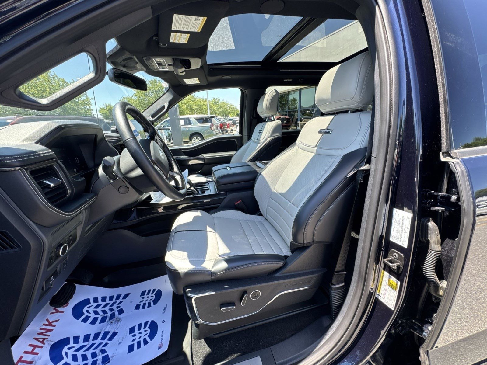 Used 2025 Ford F150 Lightning Platinum AWD/4WD image 13
