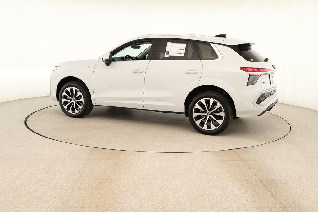 New 2026 Audi Q3 quattro 2.0T image 3