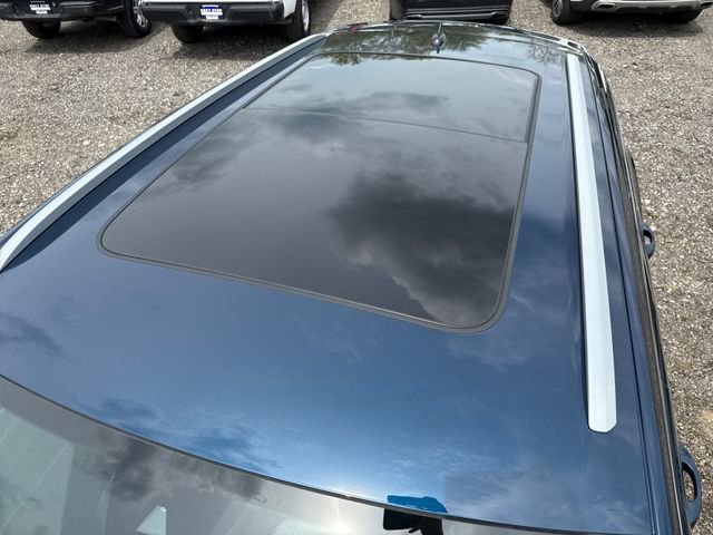 Used 2021 Volkswagen Atlas Cross Sport SEL Premium R-Line image 13