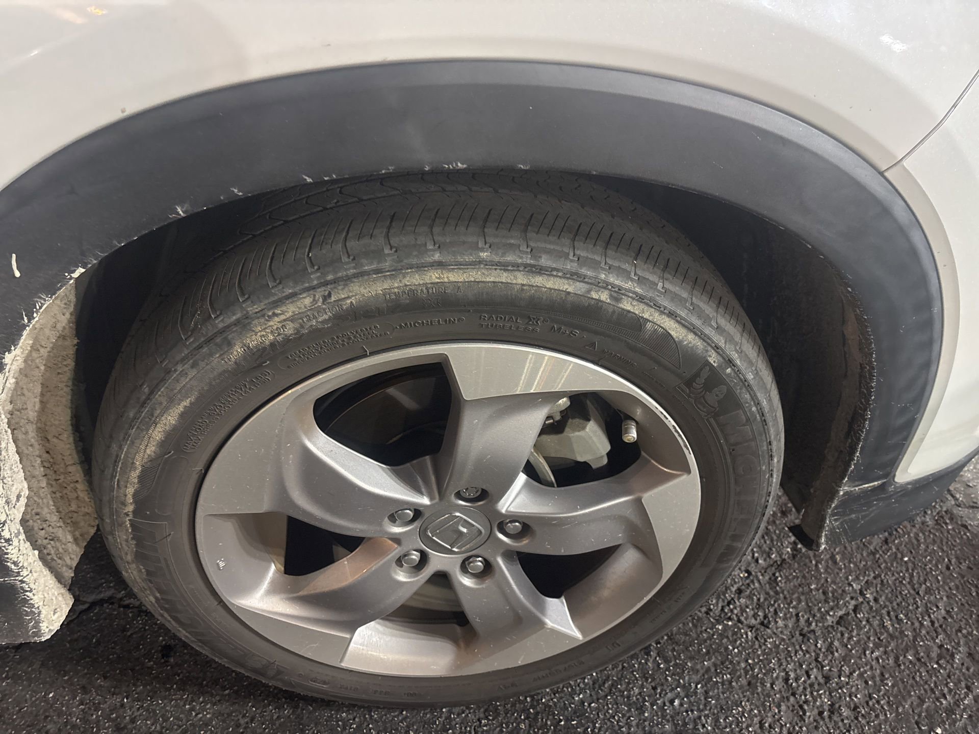 Used 2022 Honda HR-V LX image 5