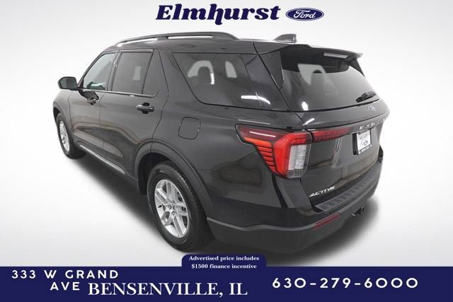 Certified 2025 Ford Explorer Active image 3