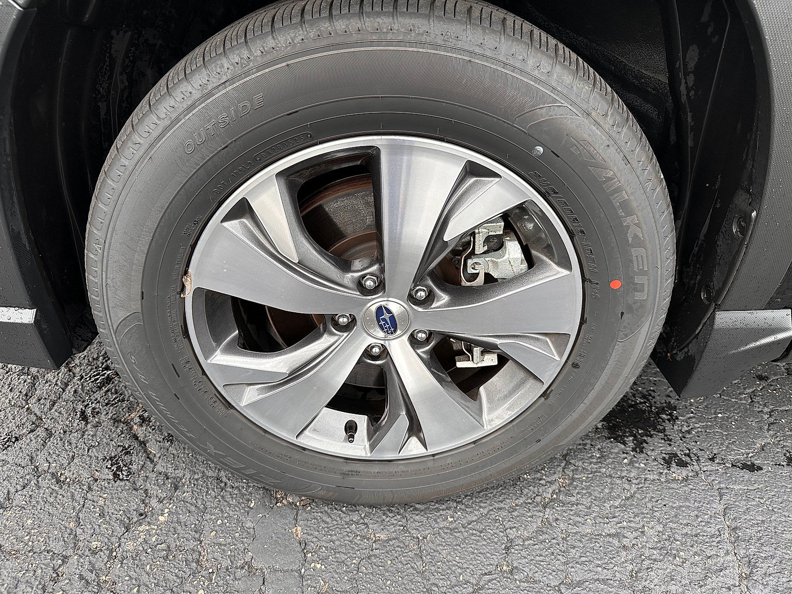 Certified 2025 Subaru Ascent Premium AWD/4WD image 9