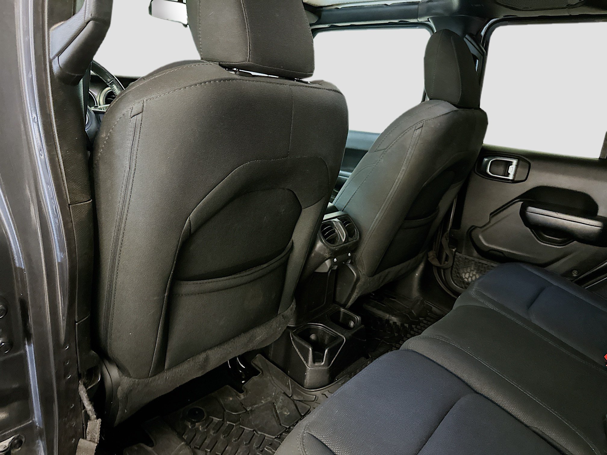 Used 2019 Jeep Wrangler Unlimited Sport S AWD/4WD image 28