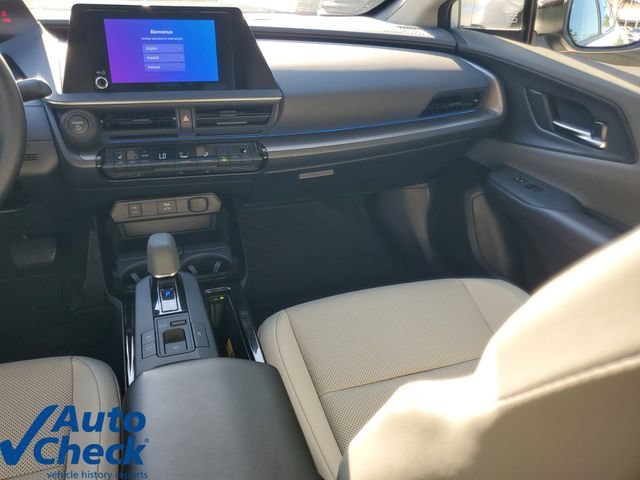 Used 2023 Toyota Prius XLE FWD image 15