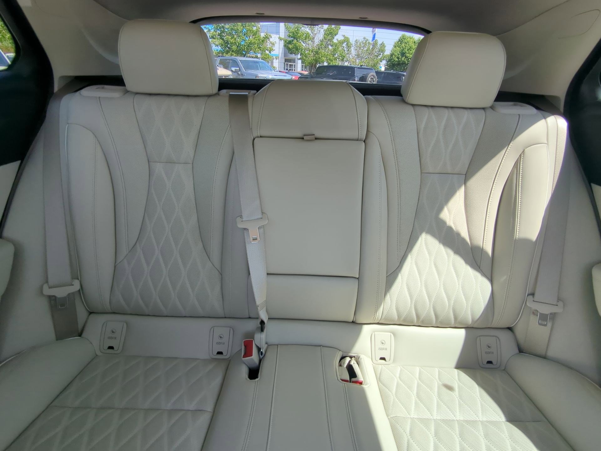 Used 2023 Buick Envision Avenir image 22