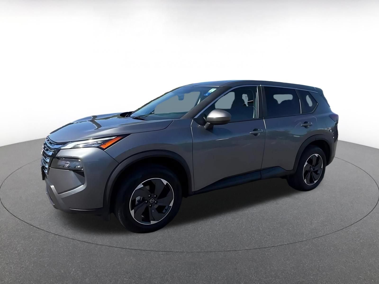 Used 2025 Nissan Rogue SV AWD/4WD image 8