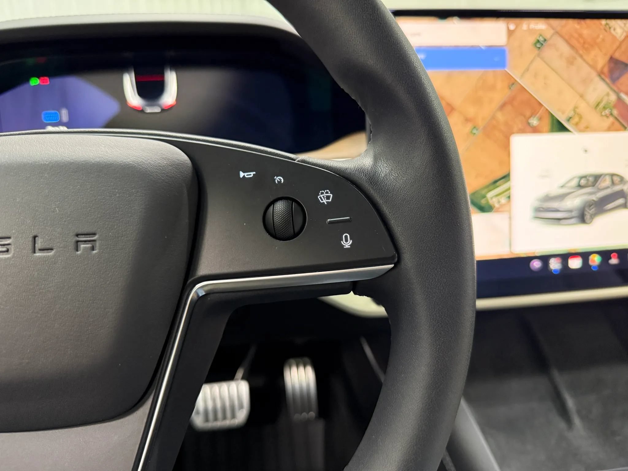 Used 2023 Tesla Model S Standard Range AWD/4WD image 27