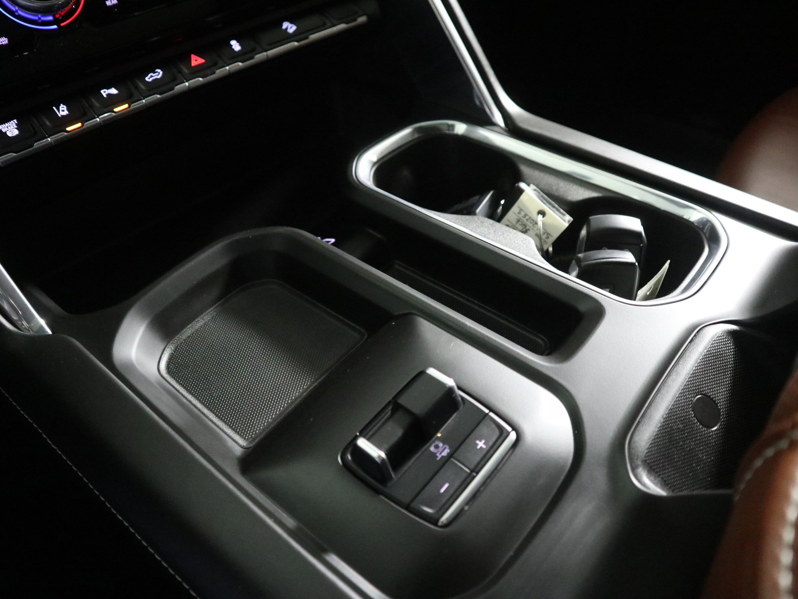 Used 2025 GMC Sierra 2500 Denali Ultimate image 27