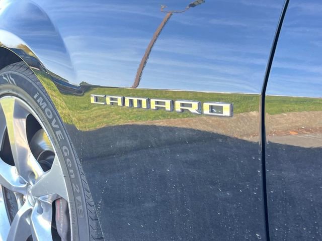 Used 2014 Chevrolet Camaro SS image 11