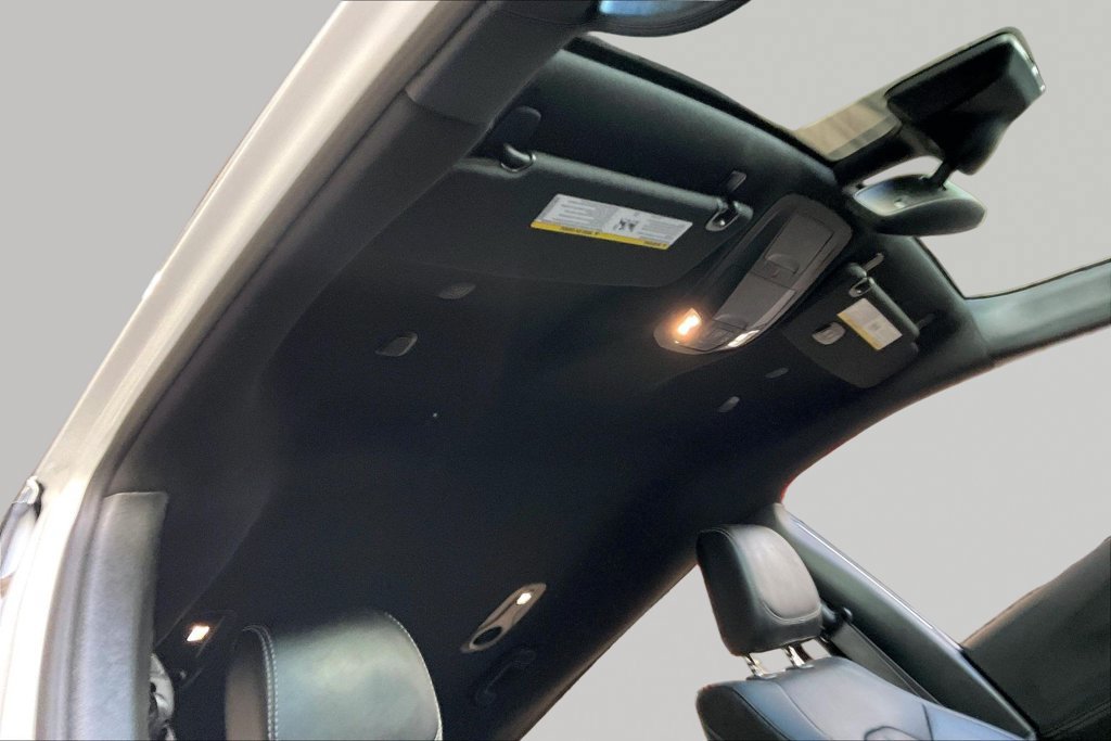 Used 2025 Chrysler Pacifica Select FWD image 13