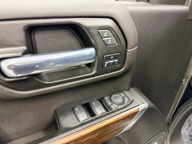 Certified 2022 Chevrolet Silverado 2500 High Country w/ Technology Package image 24