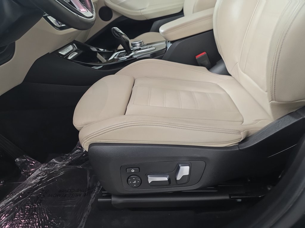 Used 2021 BMW X3 xDrive30i w/ Premium Package AWD/4WD image 32