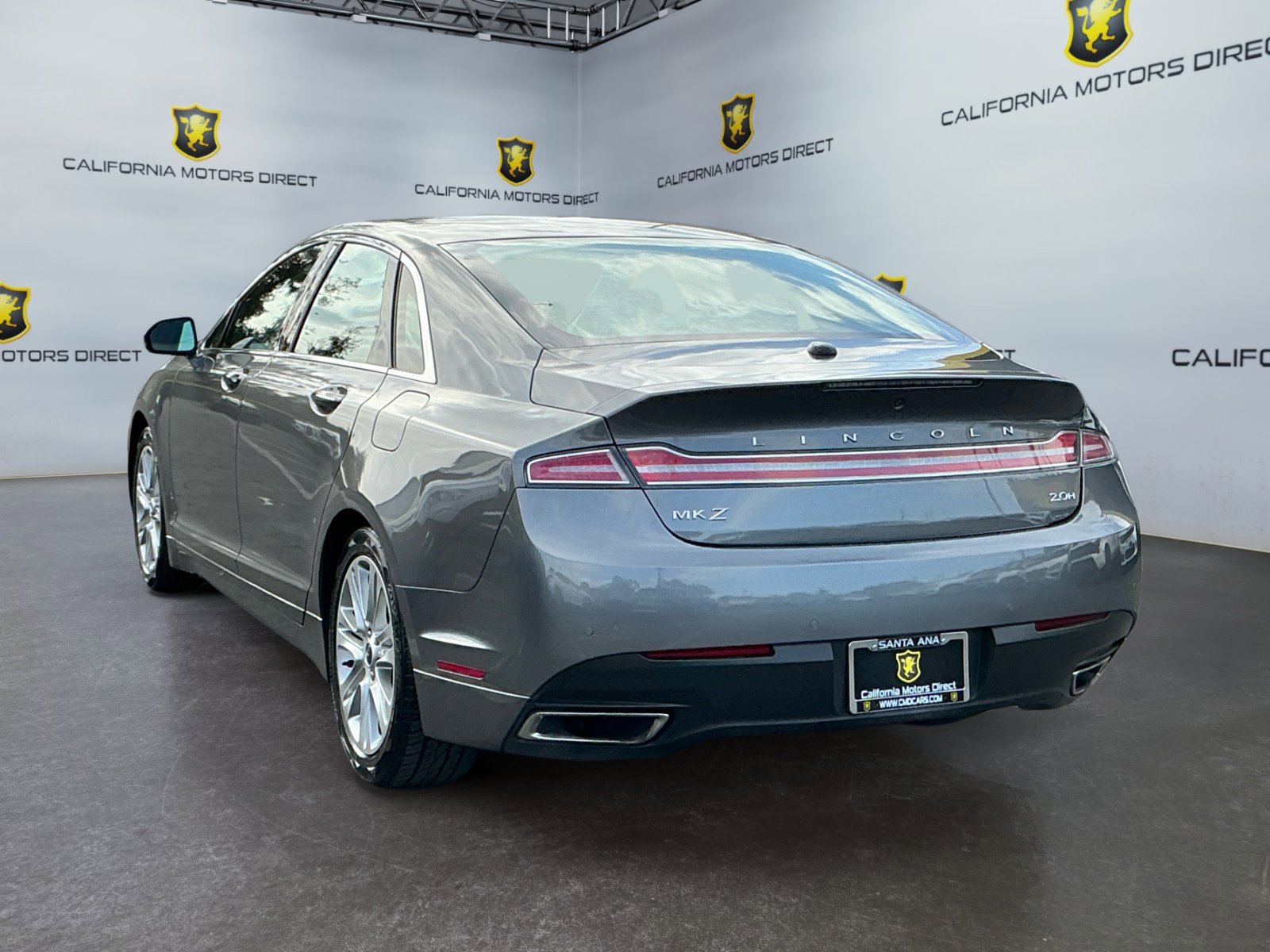 Used 2014 Lincoln MKZ Hybrid w/ Equipment Group 202A Reserve FWD image 7