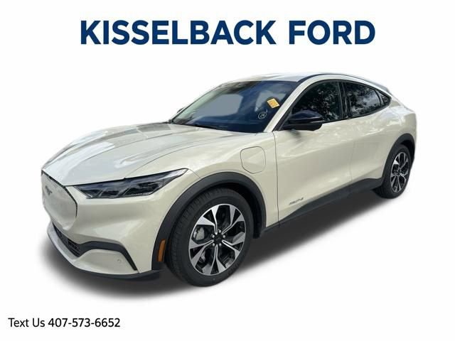 Certified 2025 Ford Mustang Mach-E Select image 8