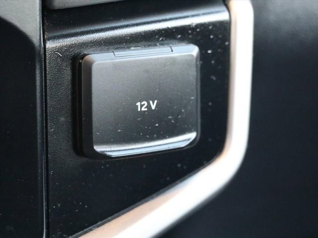 Used 2024 Ford Expedition XLT image 28