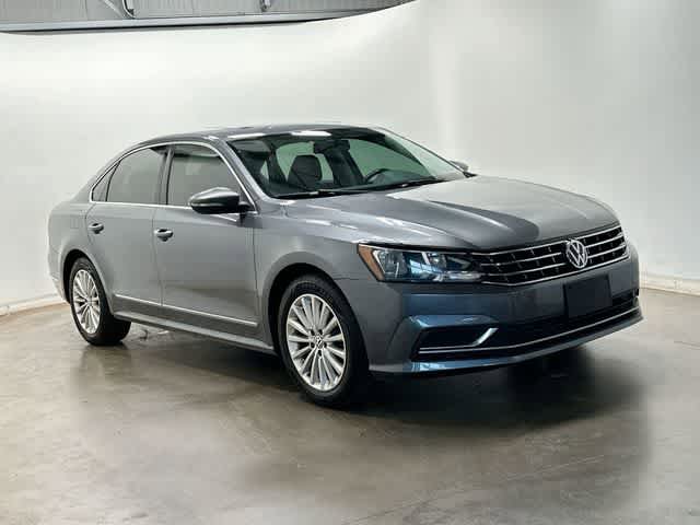 Used 2016 Volkswagen Passat 1.8T SE FWD image 29