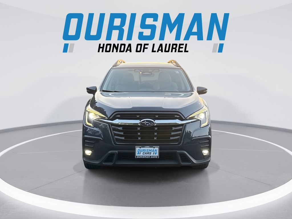 Used 2023 Subaru Ascent Limited AWD/4WD image 3