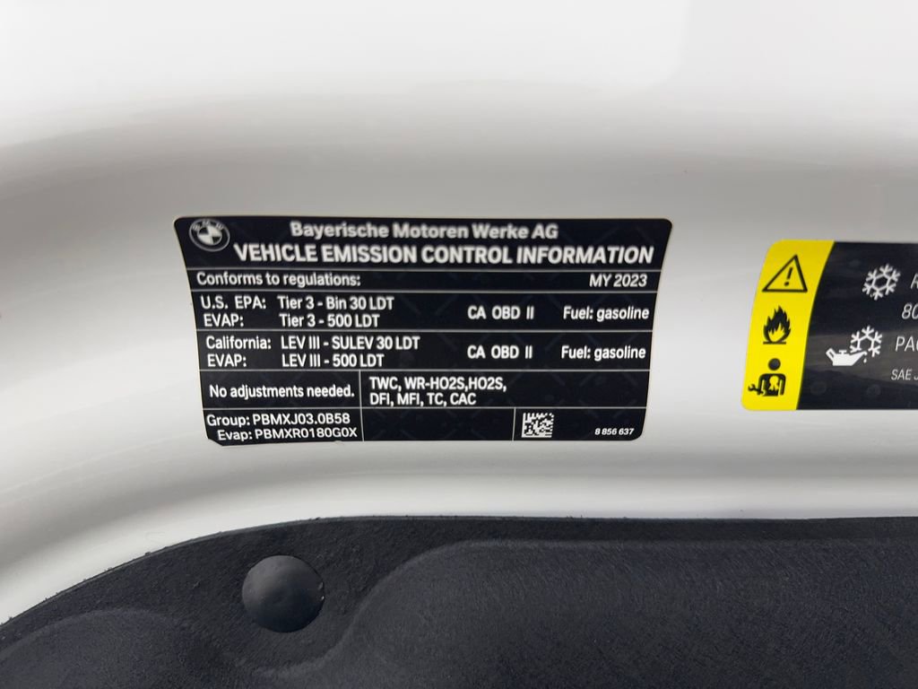 Used 2023 BMW X7 xDrive40i image 82