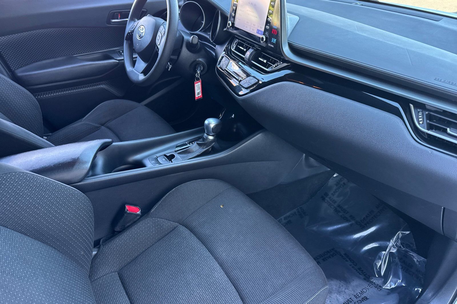 Used 2019 Toyota C-HR LE image 19