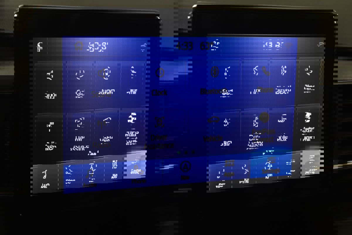 Used 2021 Ford Explorer Limited w/ Equipment Group 301A image 34