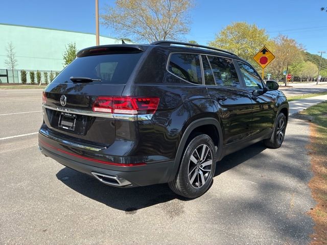 Used 2023 Volkswagen Atlas SE image 3