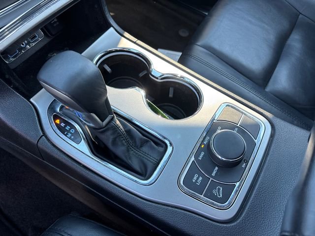 Used 2018 Jeep Grand Cherokee Limited image 27