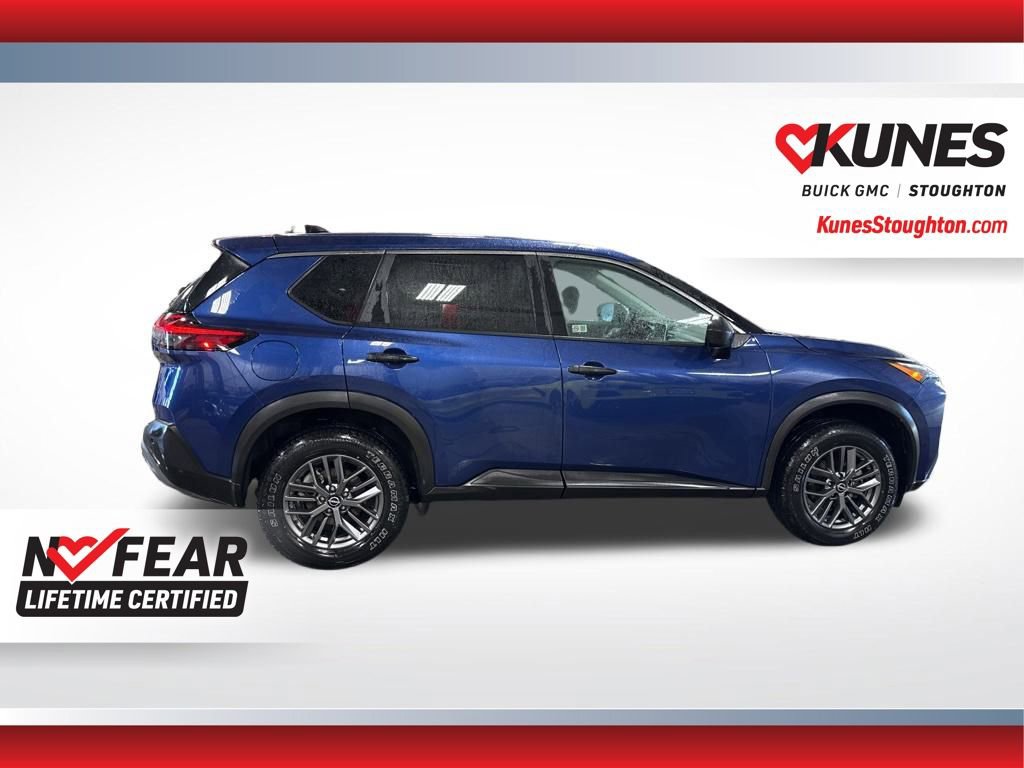 Used 2023 Nissan Rogue S image 13