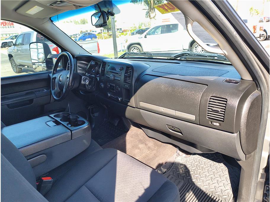 Used 2013 GMC Sierra 2500 SLE w/ SLE Preferred Package image 14