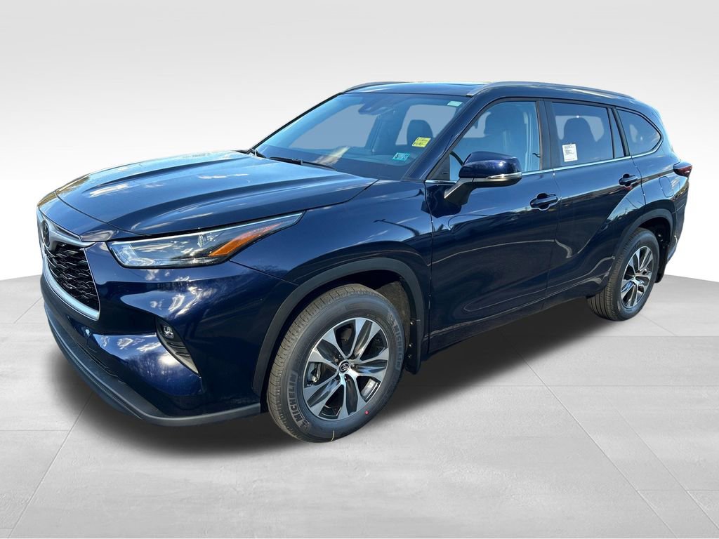 New 2026 Toyota Highlander XLE