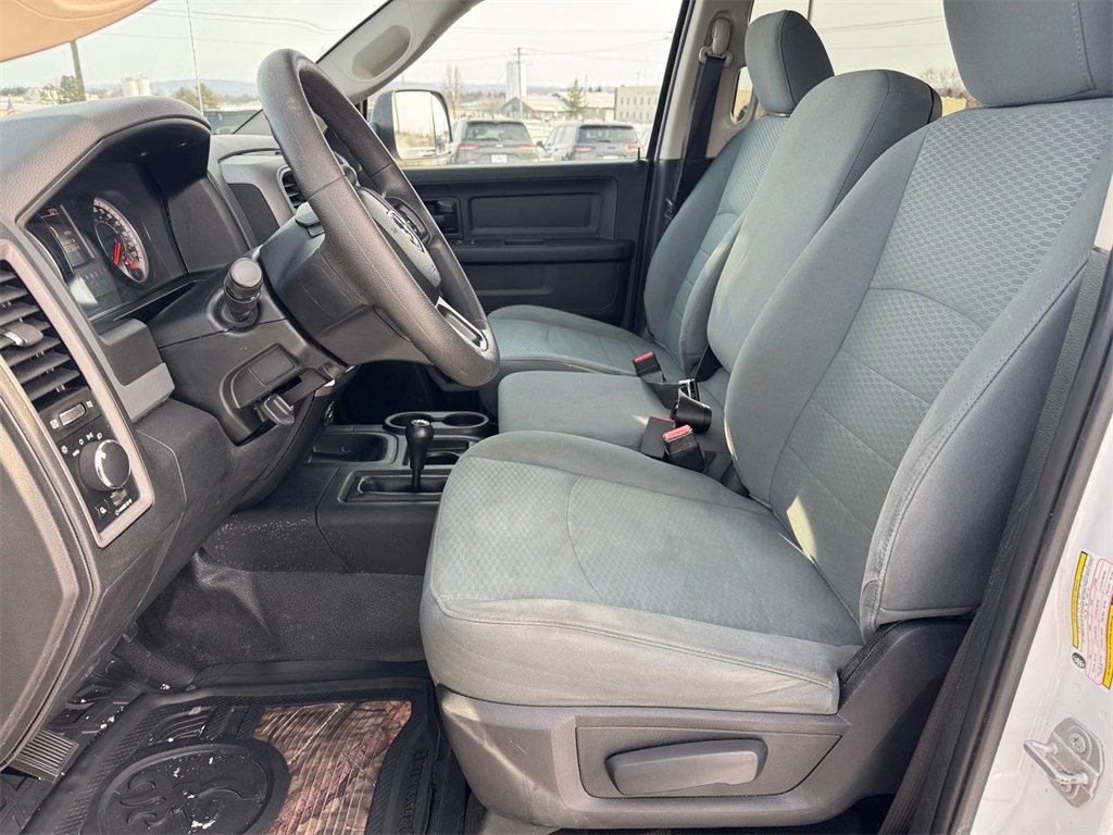 Used 2018 RAM 2500 Tradesman w/ Chrome Appearance Group image 6