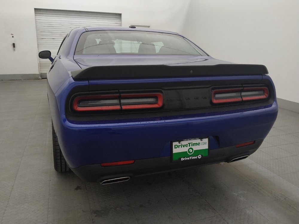 Used 2020 Dodge Challenger SXT w/ Blacktop Package RWD image 6