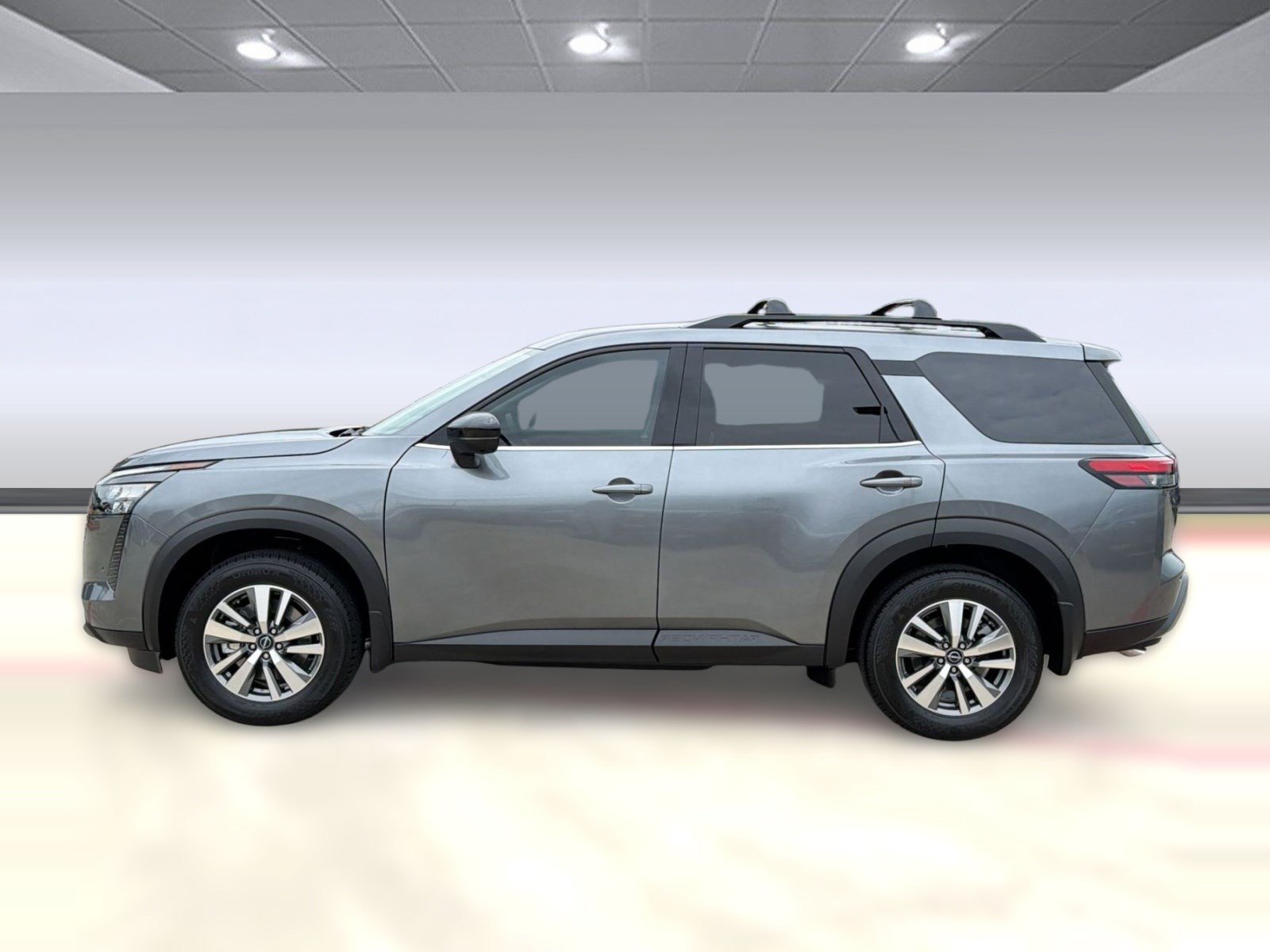 New 2026 Nissan Pathfinder SL FWD image 2
