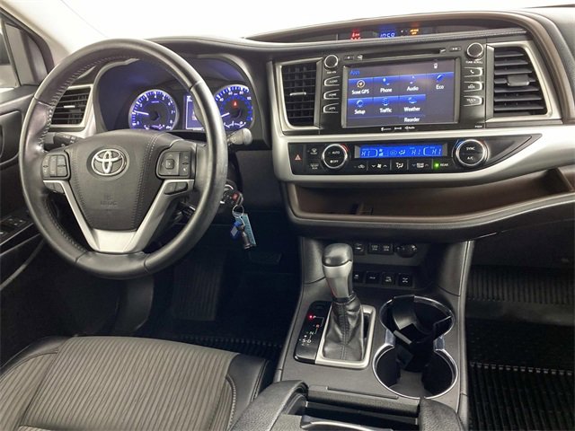 Used 2018 Toyota Highlander Plus image 13